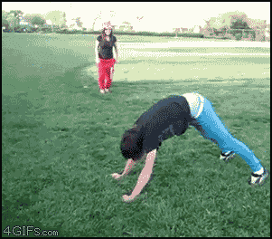 낄낄.gif