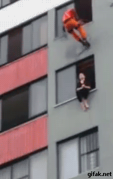 8eabf34743d6fefa8c259193b30be7b8_1450068829_0175.gif